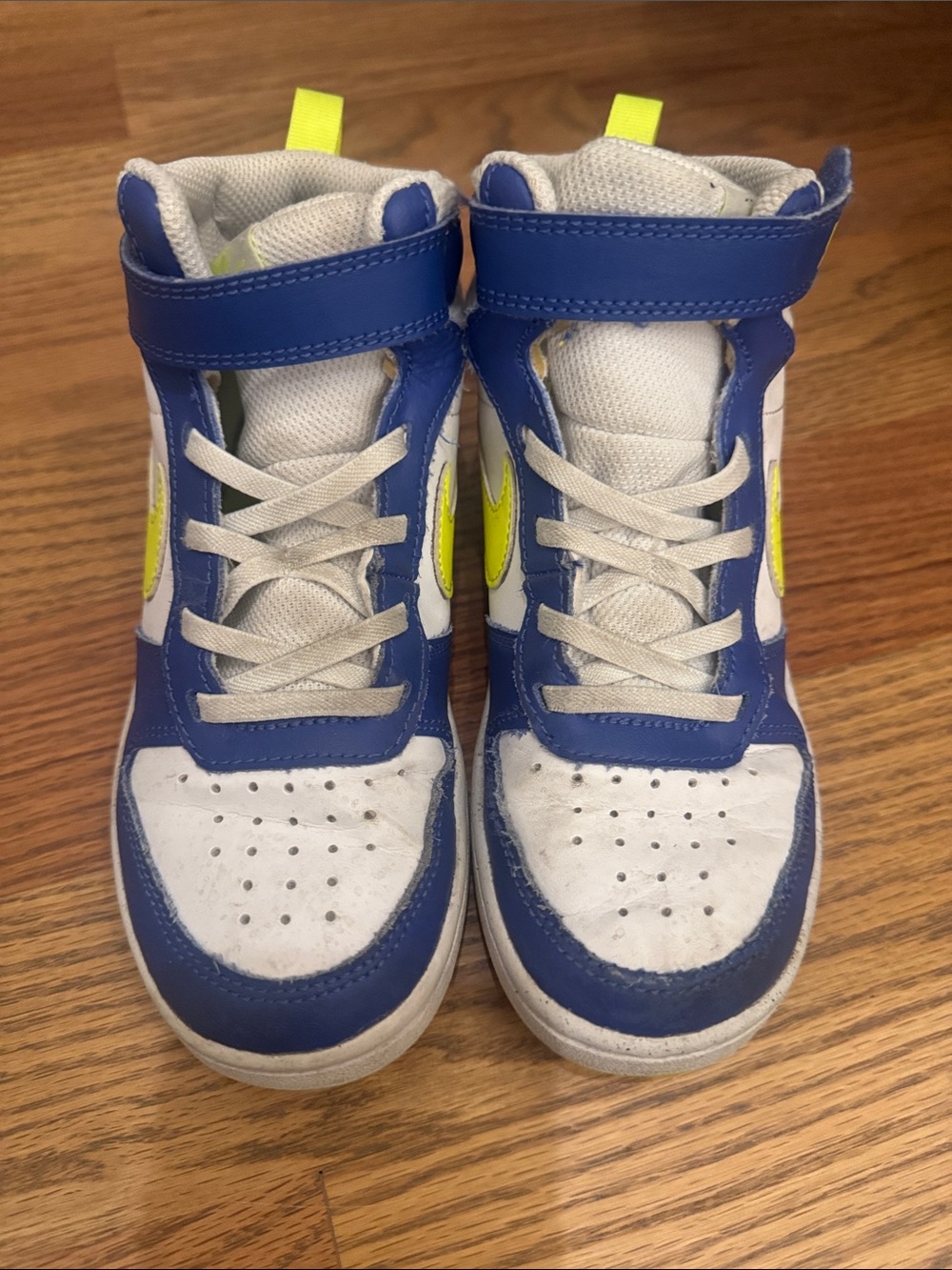 Nike Kids High-Top Sneakers in Blue, White and Neon Yellow